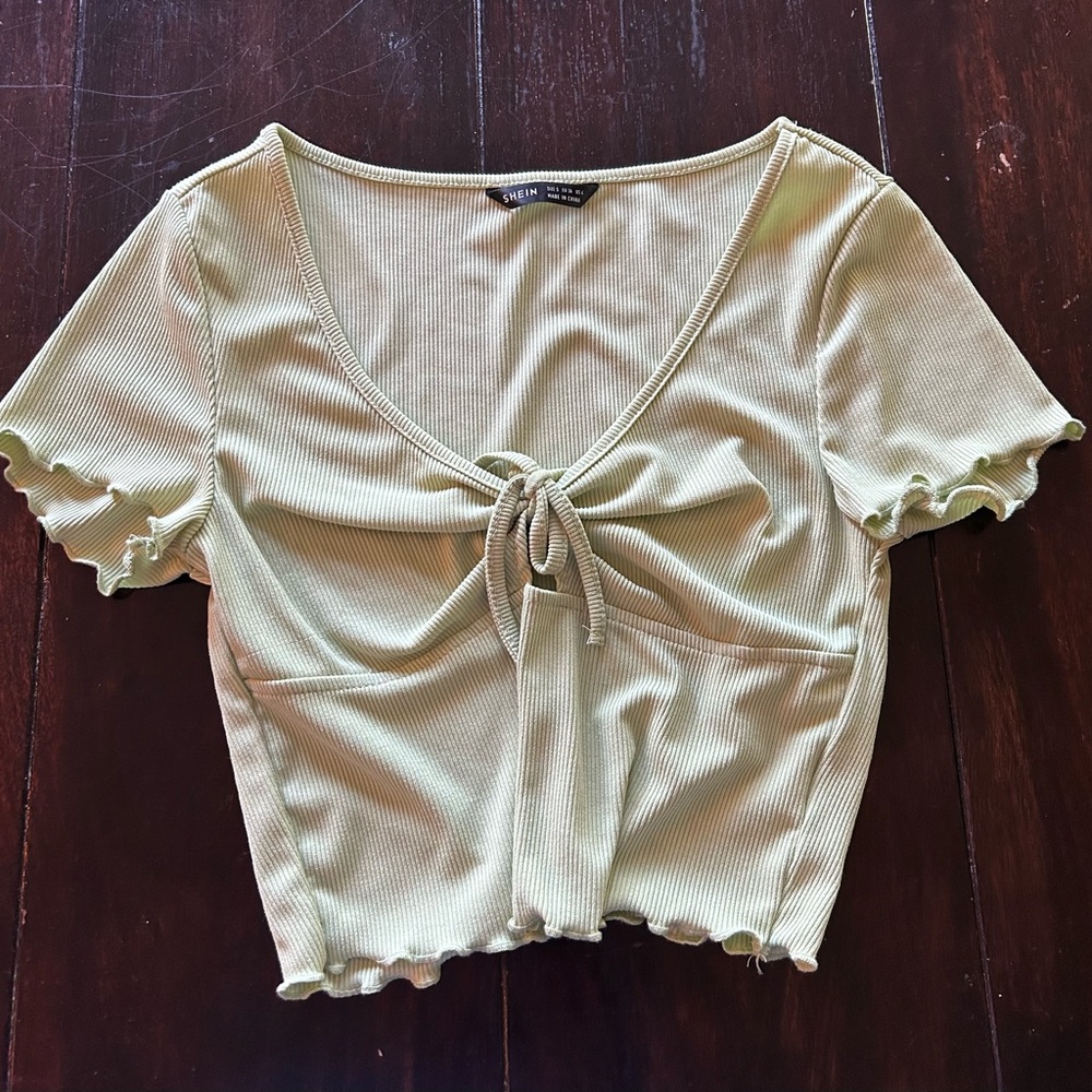 Tie Front Crop Top